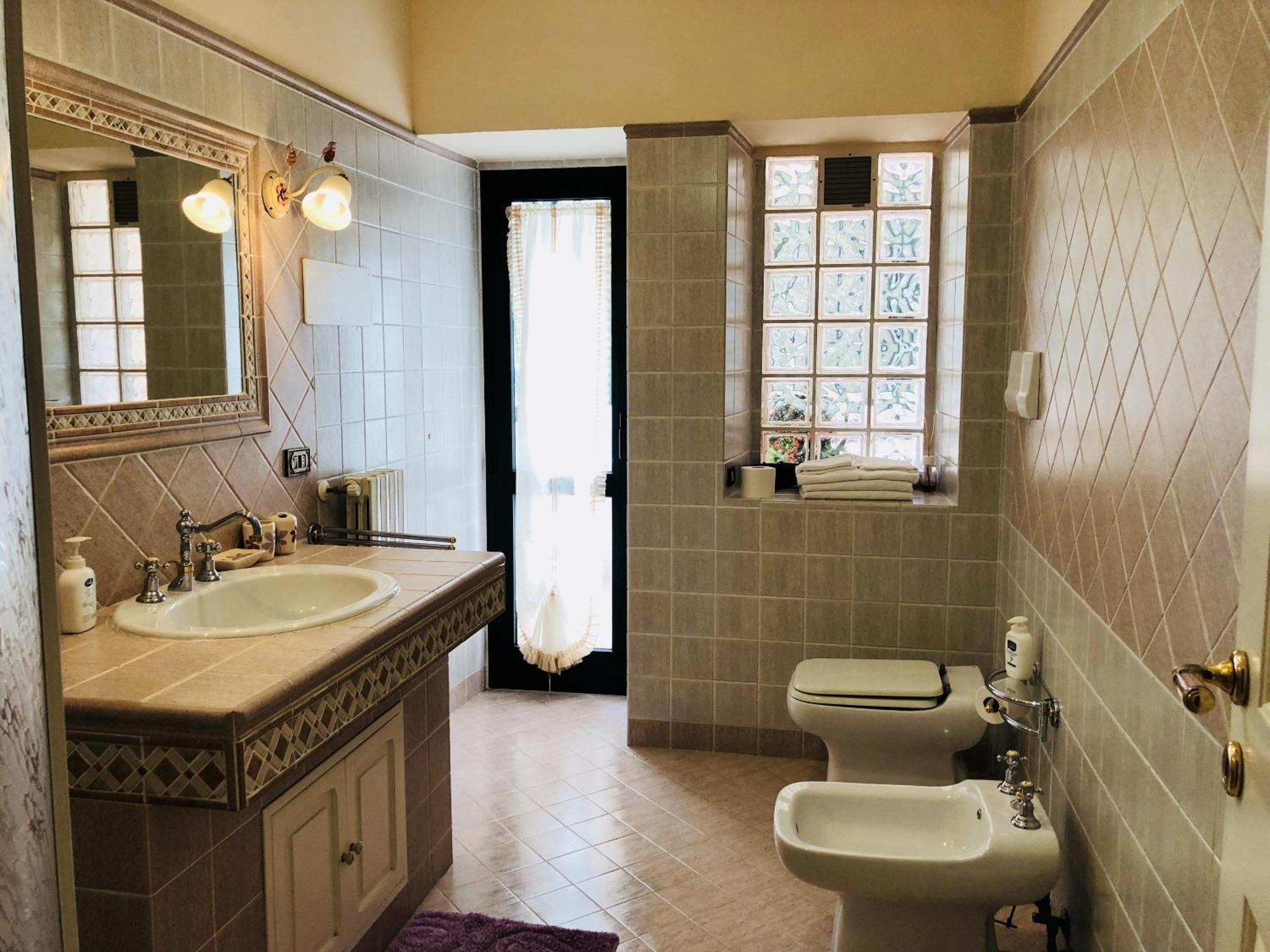 Villa Berghella Montesilvano Marina Værelse billede