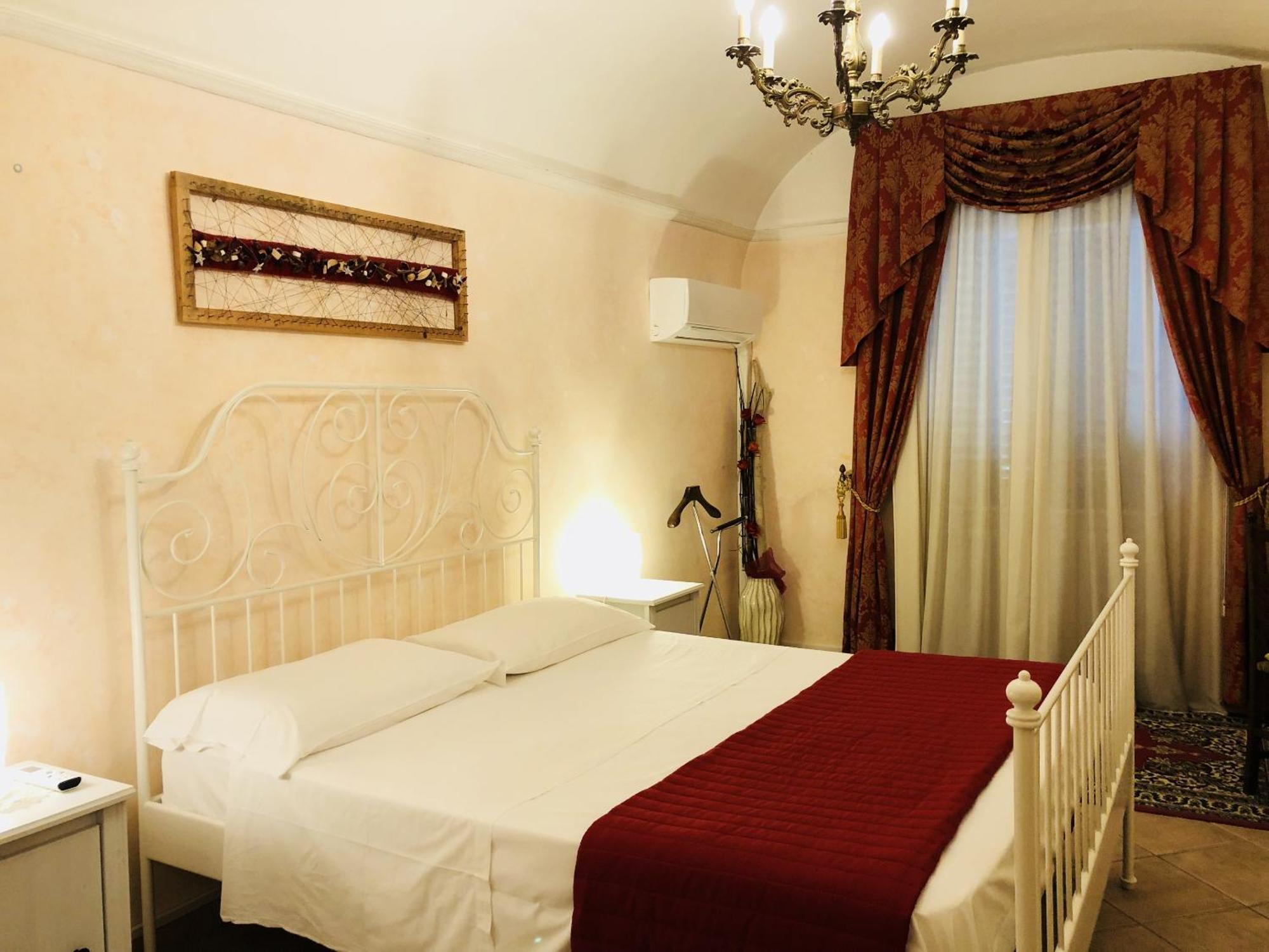 Villa Berghella Montesilvano Marina Værelse billede